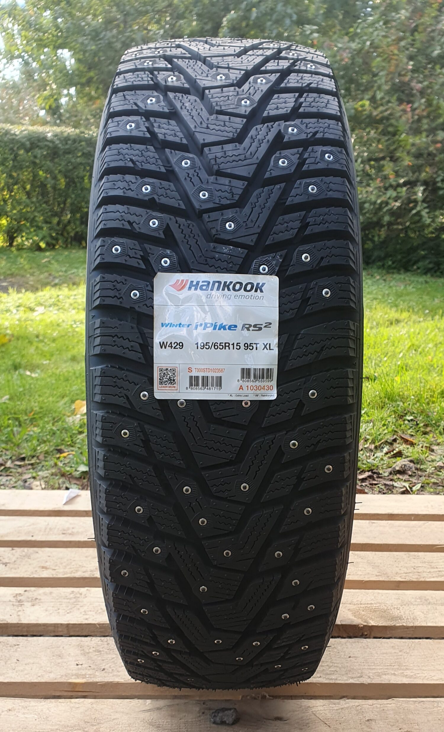 195/65R15 Hankook I*Pike RS2